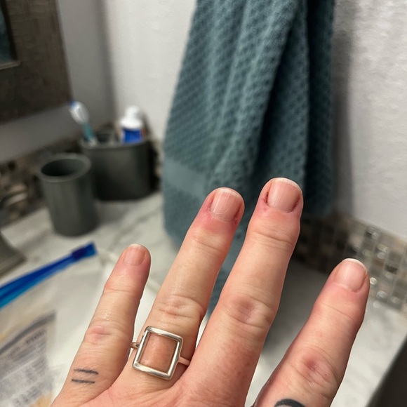 Turquoise Jewelry; Tiffany’s stirling silver eternity necklace pendant; etc - Picture 9 of 16